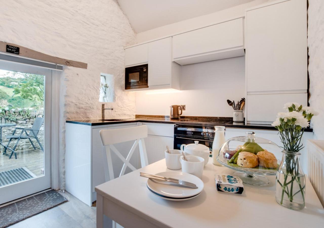 Love Cottage Combe Martin Eksteriør billede